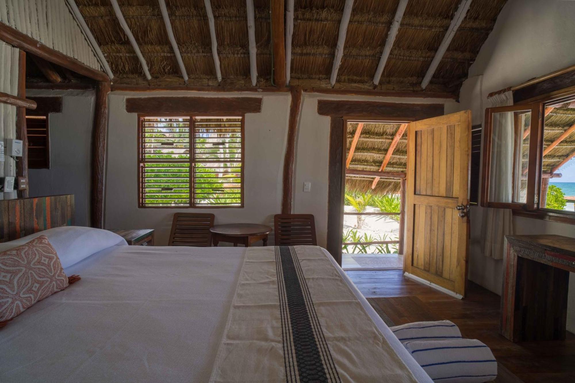 ホテル Bt Live Tulum Located At The Party Zone エクステリア 写真