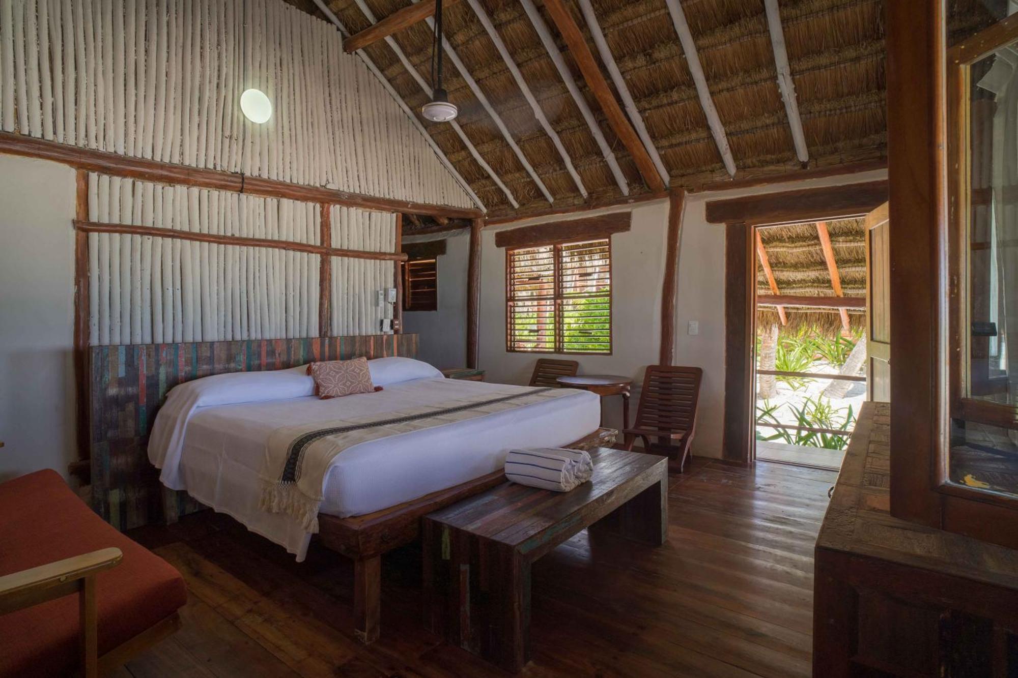 ホテル Bt Live Tulum Located At The Party Zone エクステリア 写真