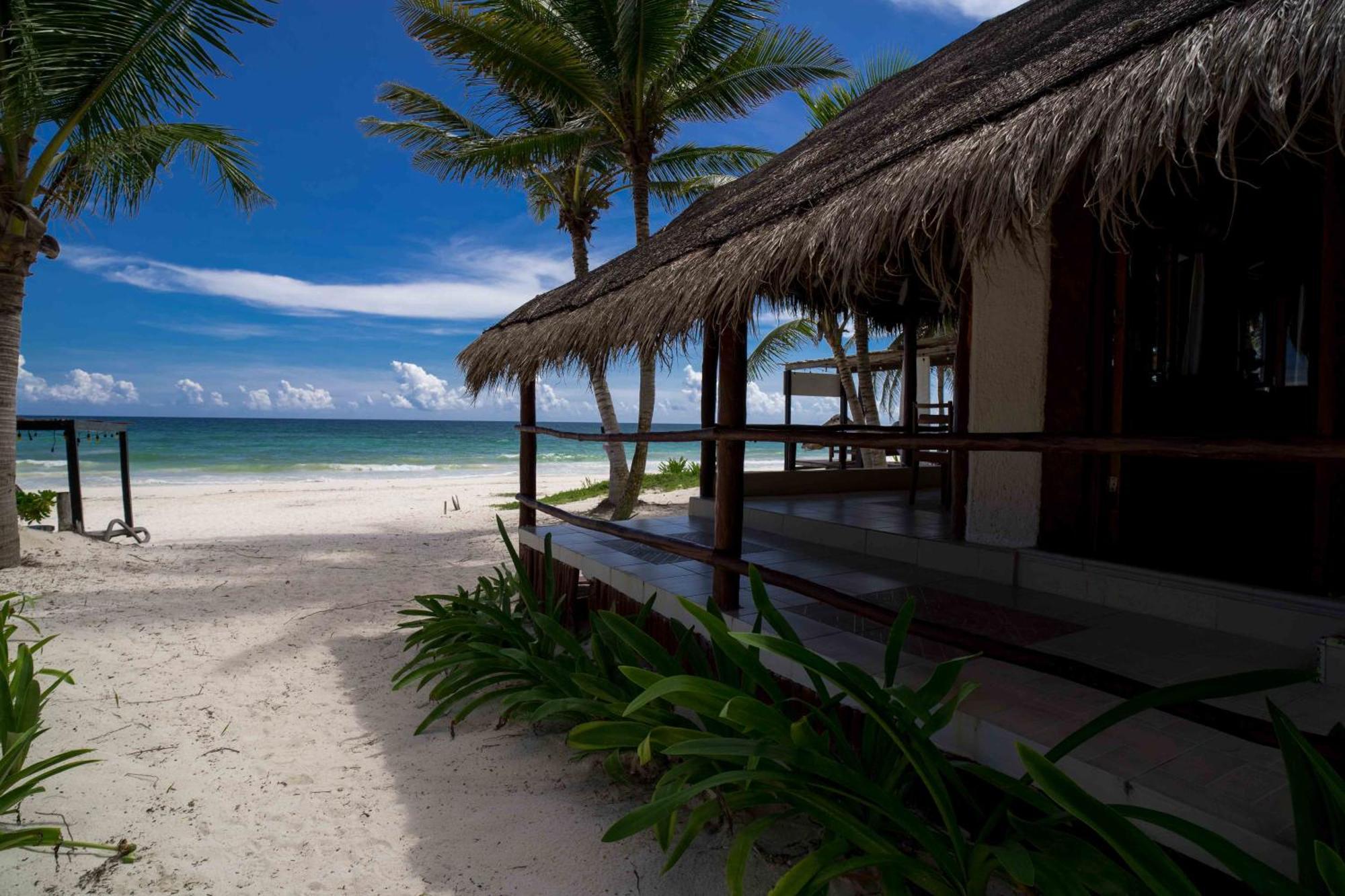 ホテル Bt Live Tulum Located At The Party Zone エクステリア 写真